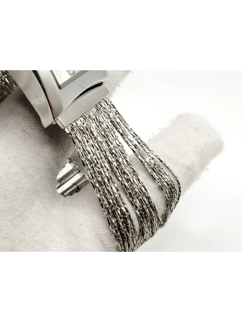 NY&C Quartz Womens Watch New Battery Silver Tone Chain Band 30mm